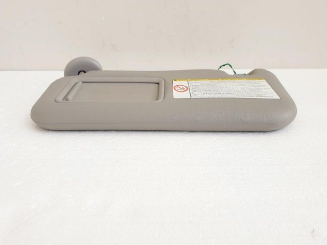 bontott TOYOTA YARIS Bal Napellenző