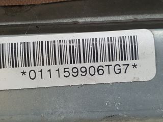 bontott TOYOTA YARIS Bal Térdlégzsák