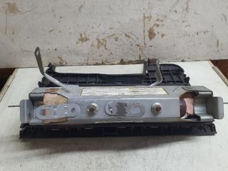 bontott TOYOTA YARIS Bal Térdlégzsák