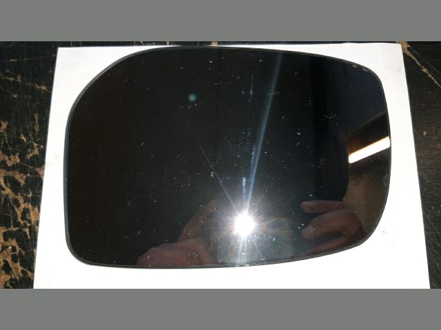 bontott TOYOTA YARIS Bal Tükörlap