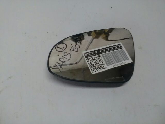 bontott TOYOTA YARIS Bal Tükörlap