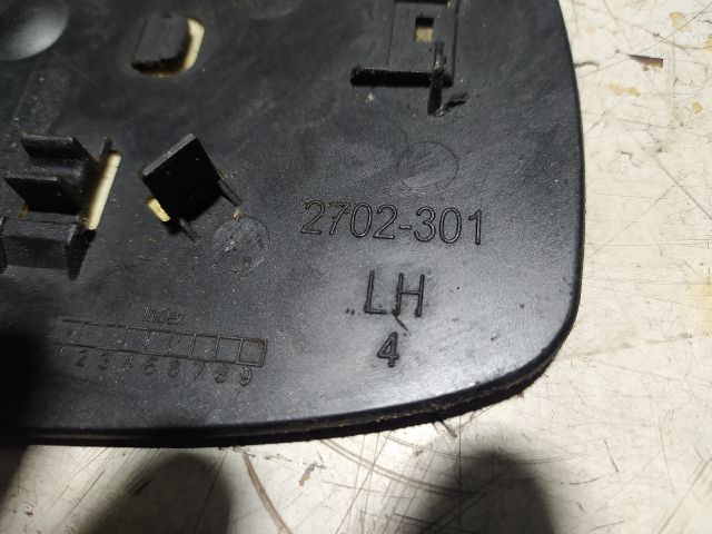 bontott TOYOTA YARIS Bal Tükörlap