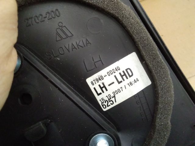 bontott TOYOTA YARIS Bal Visszapillantó Tükör (Mechanikus)