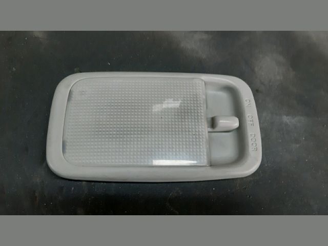 bontott TOYOTA YARIS Beltér Világítás Hátsó