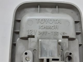 bontott TOYOTA YARIS Beltér Világítás Hátsó