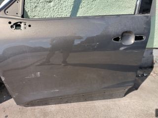 bontott TOYOTA YARIS CROSS Bal első Ajtó (Részeivel)