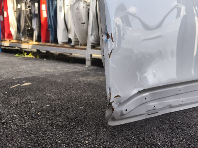 bontott TOYOTA YARIS CROSS Bal első Ajtó (Üres lemez)