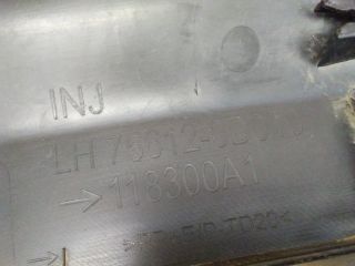 bontott TOYOTA YARIS CROSS Bal első Sárvédő Díszléc