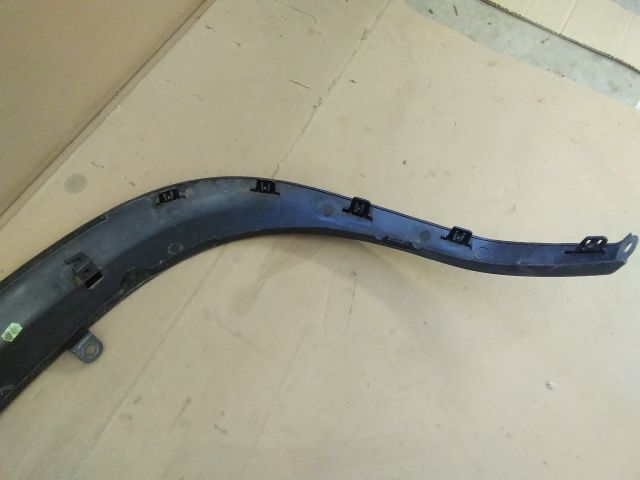 bontott TOYOTA YARIS CROSS Bal első Sárvédő Díszléc