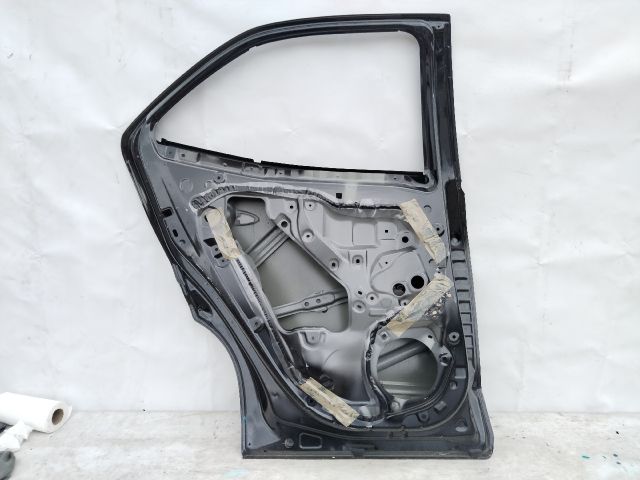 bontott TOYOTA YARIS CROSS Bal hátsó Ajtó (Üres lemez)