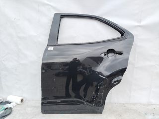 bontott TOYOTA YARIS CROSS Bal hátsó Ajtó (Üres lemez)