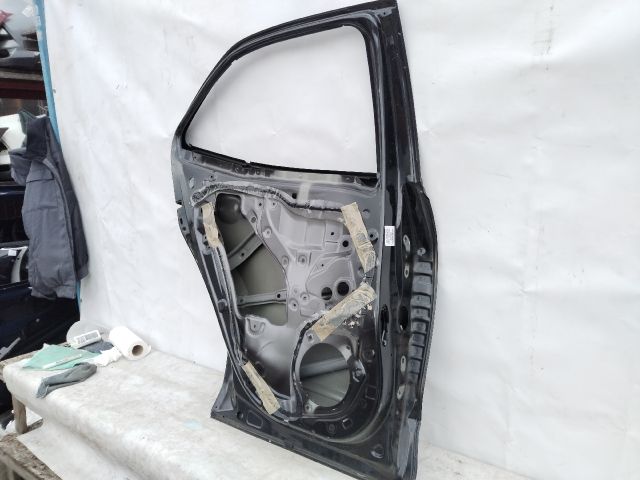 bontott TOYOTA YARIS CROSS Bal hátsó Ajtó (Üres lemez)