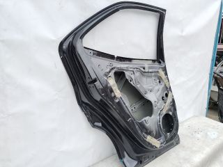 bontott TOYOTA YARIS CROSS Bal hátsó Ajtó (Üres lemez)