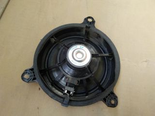 bontott TOYOTA YARIS CROSS Bal hátsó Hangszóró