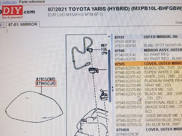 bontott TOYOTA YARIS CROSS Bal Visszapillantó Tükör Burkolat