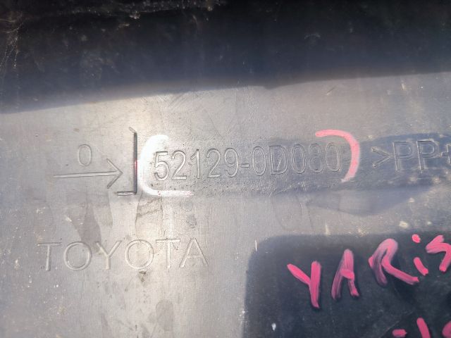 bontott TOYOTA YARIS CROSS Első Lökhárító Alsó (Műanyag)