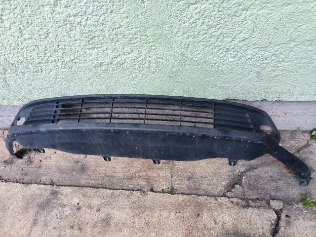 bontott TOYOTA YARIS CROSS Első Lökhárító Alsó (Műanyag)