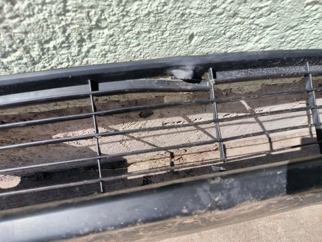 bontott TOYOTA YARIS CROSS Első Lökhárító Alsó (Műanyag)