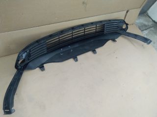 bontott TOYOTA YARIS CROSS Első Lökhárító Alsó (Műanyag)