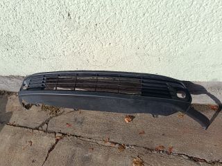 bontott TOYOTA YARIS CROSS Első Lökhárító Alsó (Műanyag)