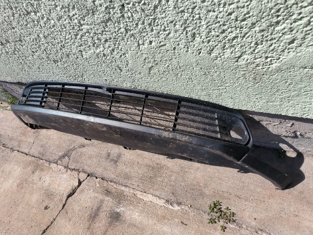 bontott TOYOTA YARIS CROSS Első Lökhárító Alsó (Műanyag)