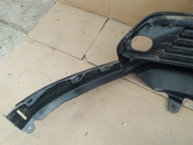 bontott TOYOTA YARIS CROSS Első Lökhárító Alsó (Műanyag)