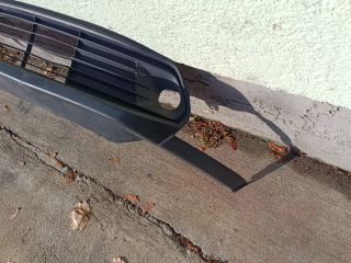 bontott TOYOTA YARIS CROSS Első Lökhárító Alsó (Műanyag)