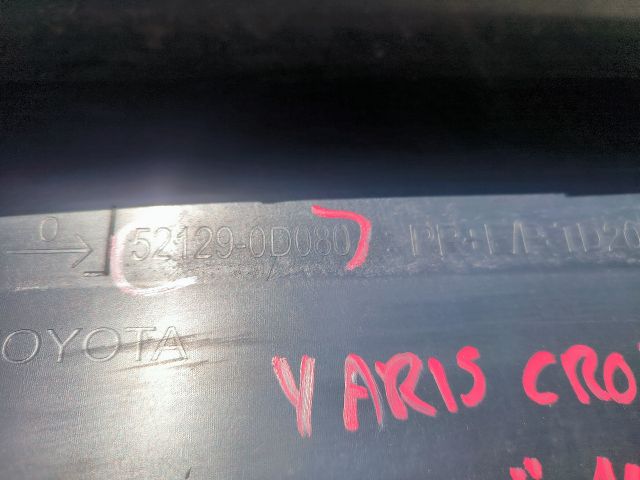 bontott TOYOTA YARIS CROSS Első Lökhárító Alsó (Műanyag)