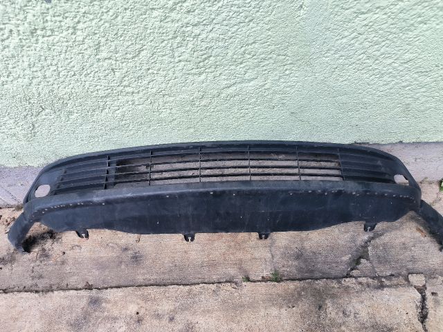 bontott TOYOTA YARIS CROSS Első Lökhárító Alsó (Műanyag)