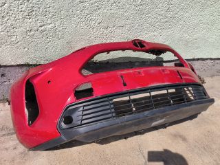 bontott TOYOTA YARIS CROSS Első Lökhárító (Részeivel)