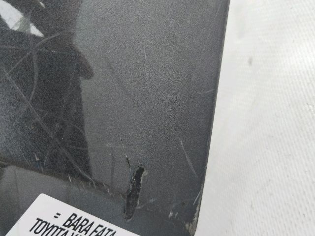 bontott TOYOTA YARIS CROSS Első Lökhárító (Üresen)