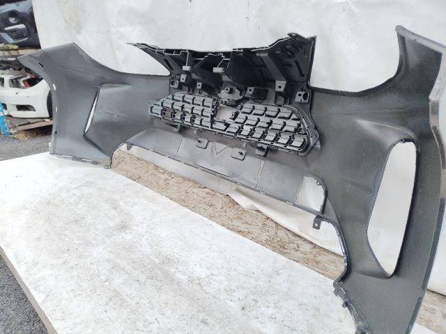 bontott TOYOTA YARIS CROSS Első Lökhárító (Üresen)