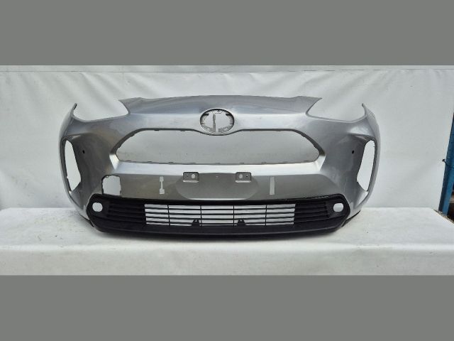 bontott TOYOTA YARIS CROSS Első Lökhárító (Üresen)