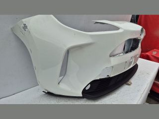 bontott TOYOTA YARIS CROSS Első Lökhárító (Üresen)