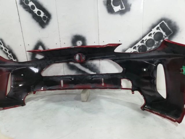 bontott TOYOTA YARIS CROSS Első Lökhárító (Üresen)