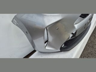 bontott TOYOTA YARIS CROSS Első Lökhárító (Üresen)