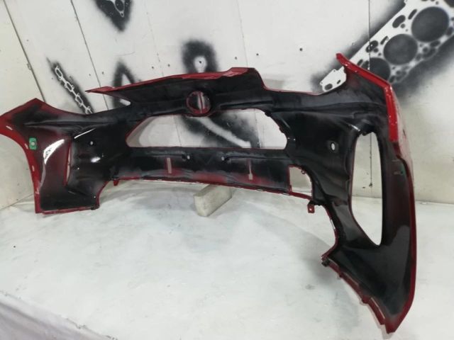 bontott TOYOTA YARIS CROSS Első Lökhárító (Üresen)