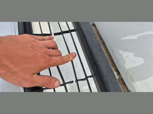 bontott TOYOTA YARIS CROSS Első Lökhárító (Üresen)