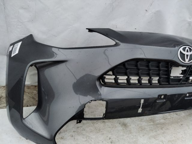 bontott TOYOTA YARIS CROSS Első Lökhárító (Üresen)