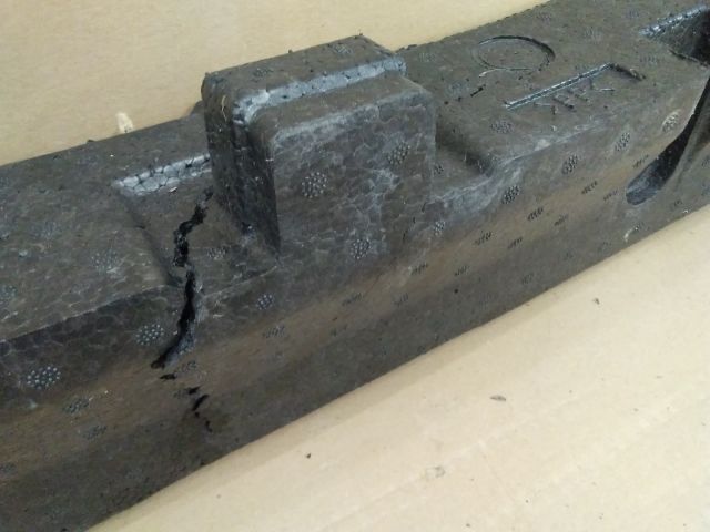 bontott TOYOTA YARIS CROSS Első Lökhárító Ütközés Elnyelő Hab