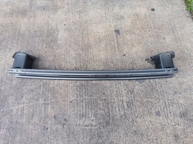 bontott TOYOTA YARIS CROSS Hátsó Lökhárító Merevítő (Fém)