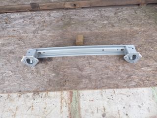 bontott TOYOTA YARIS CROSS Hátsó Lökhárító Merevítő (Fém)