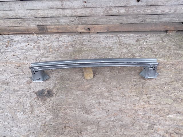 bontott TOYOTA YARIS CROSS Hátsó Lökhárító Merevítő (Fém)