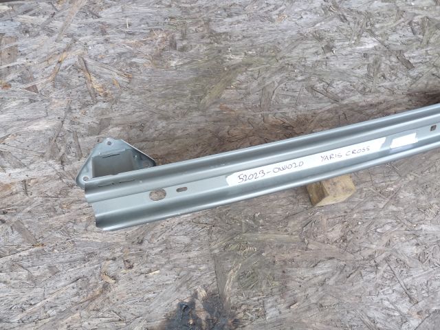 bontott TOYOTA YARIS CROSS Hátsó Lökhárító Merevítő (Fém)