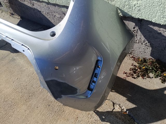 bontott TOYOTA YARIS CROSS Hátsó Lökhárító (Részeivel)