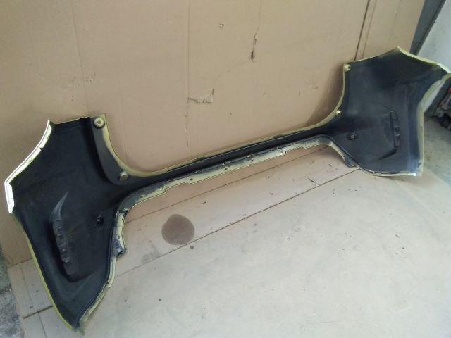 bontott TOYOTA YARIS CROSS Hátsó Lökhárító (Üresen)