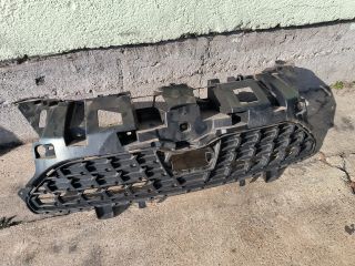 bontott TOYOTA YARIS CROSS Hűtőrács