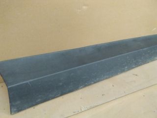 bontott TOYOTA YARIS CROSS Jobb első Ajtó Díszléc