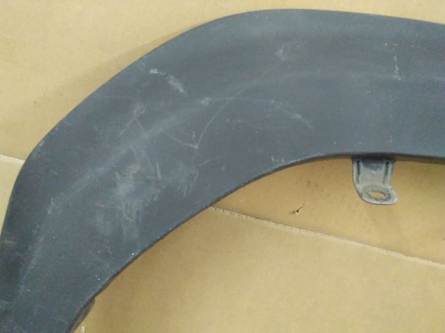 bontott TOYOTA YARIS CROSS Jobb első Sárvédő Díszléc