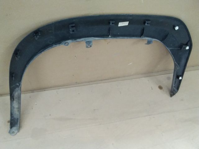 bontott TOYOTA YARIS CROSS Jobb első Sárvédő Díszléc